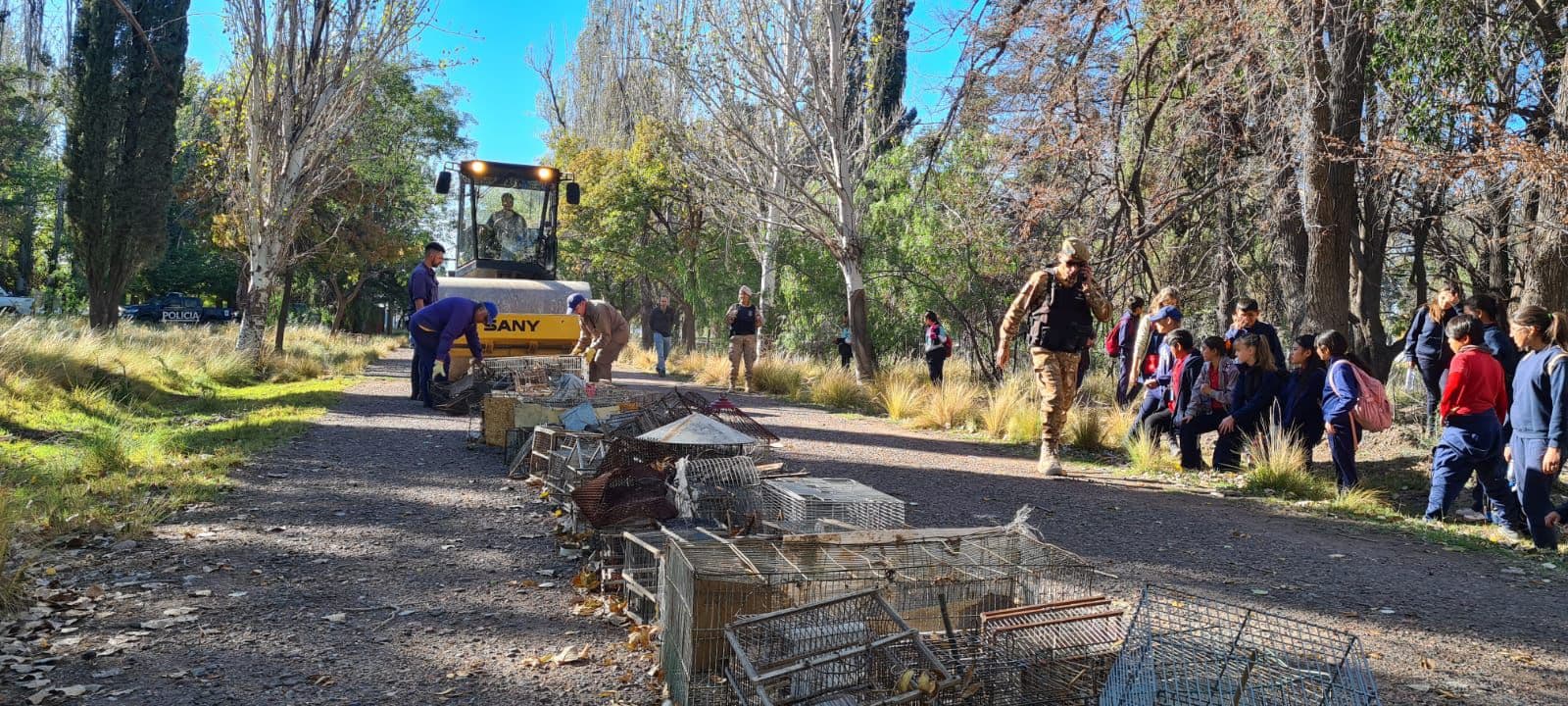 Destruyeron 1.500 Jaulas y Tramperos de Fauna Silvestre.