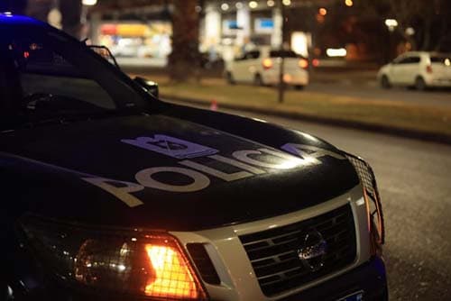seguridad estación de servicio ferretería centro pareja taxi tienda hombre dos Falleció atropellado en Maipú y el conductor intentó darse a la fuga