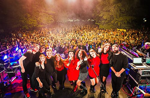 La Retreta Social Club 2025 desbordó con más de 5 mil personas en Chacras de Coria.