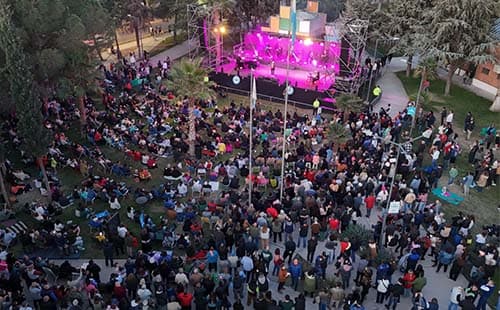 5 mil personas cantaron Viva la Patria en Luján.