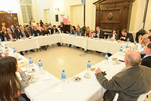 Capacitación gratuita en Autonomía Municipal.