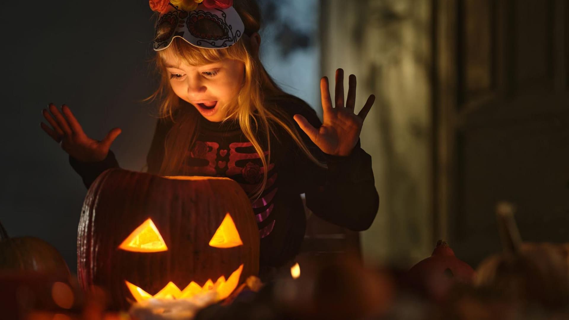 Historias con Aaineé: Halloween ¿oscuridad o luz?