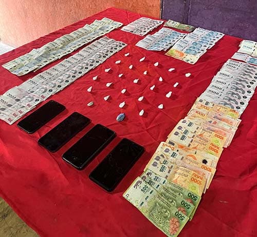 4 golpes al narcomenudeo en Mendoza: droga, dinero y un arma