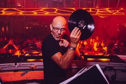 Villa Elina recibe a Sven Väth, en un set de electrónica