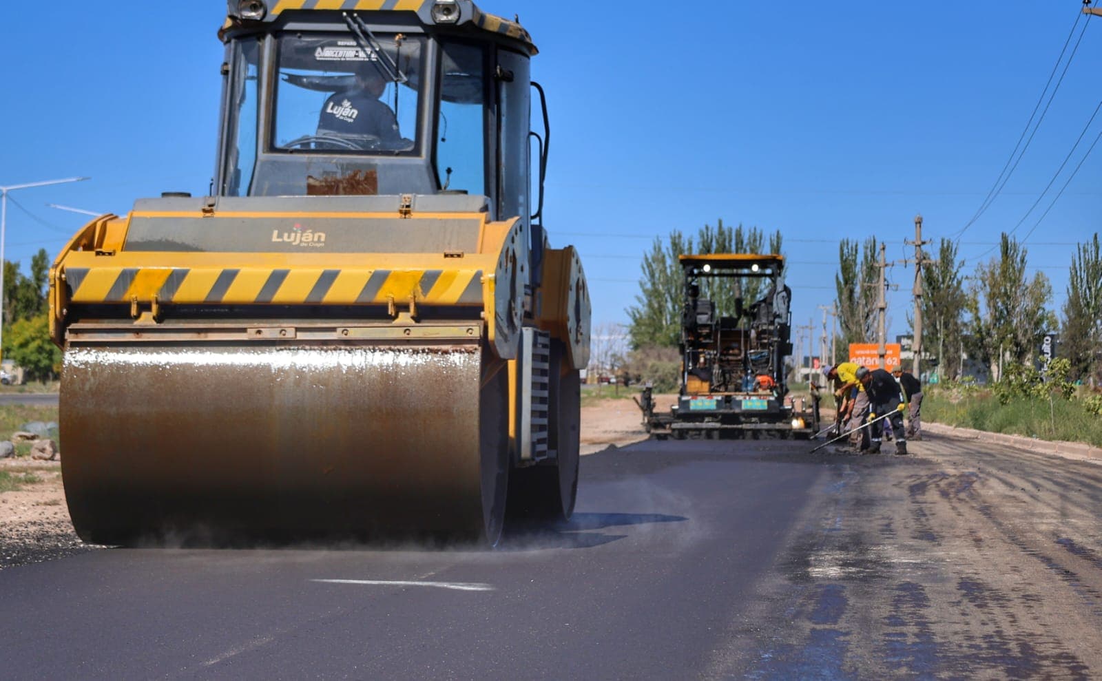 Colectoras del Acceso Sur y avance de 3° trocha