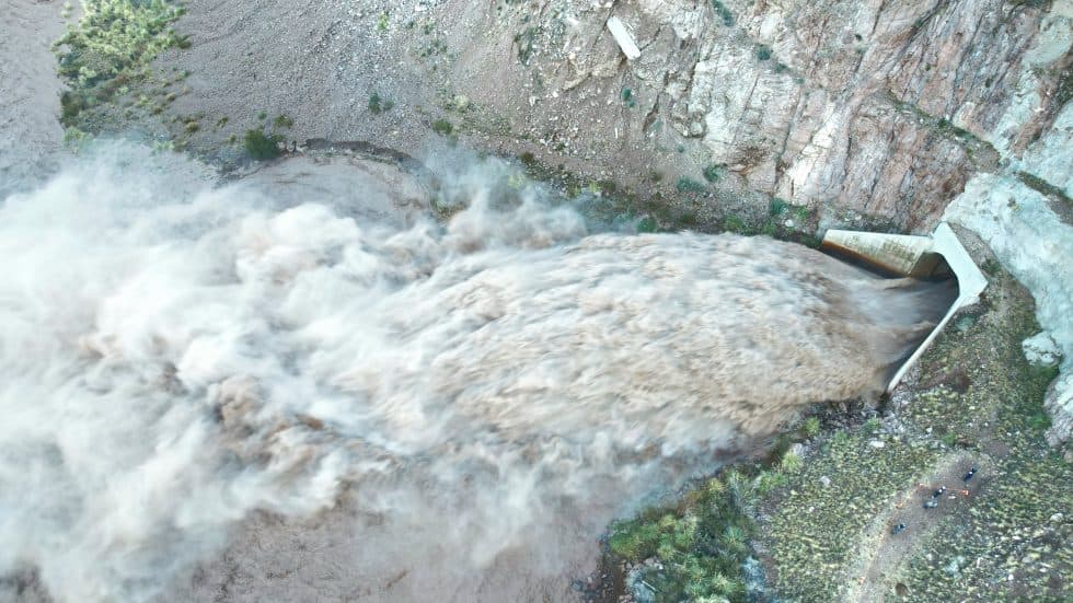 01 de agosto: abren compuertas del Dique Potrerillos