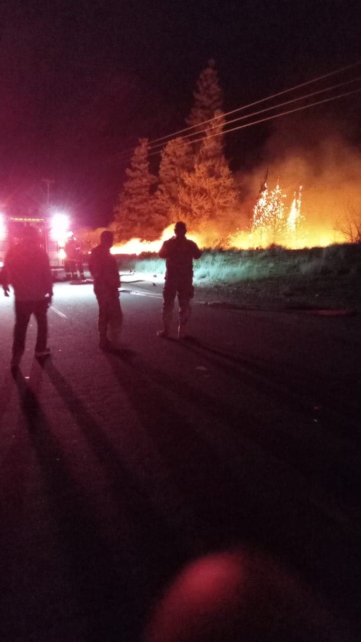 Bomberos controlaron un incendio en una vivienda de Luján