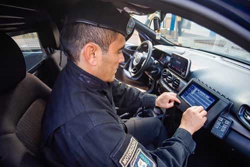 Ugarteche joven pareja secuestro Millonario robo en banda en Chacras.