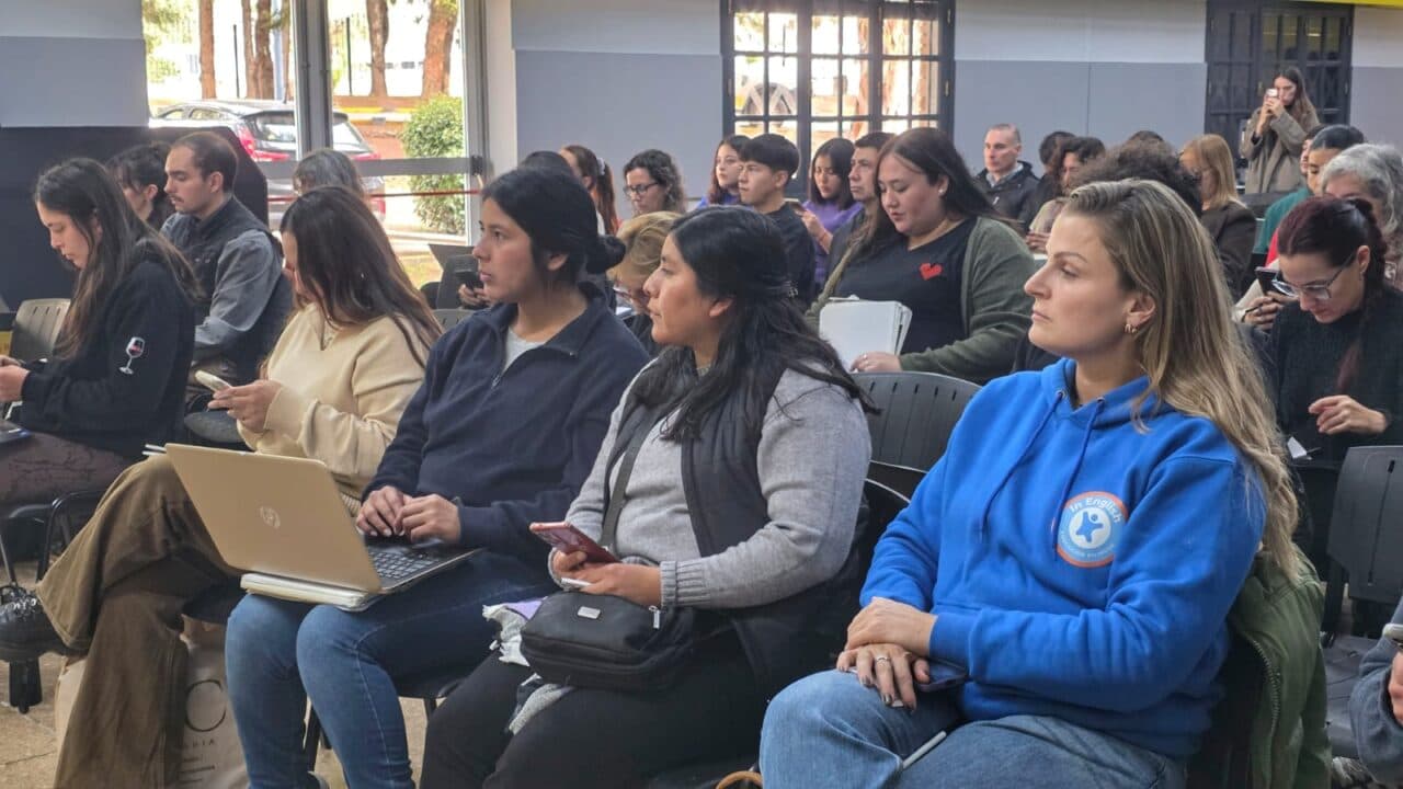 Emprendedores y comerciantes potencian sus negocios