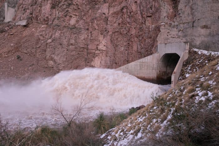 Precaución en Potrerillos: liberan un caudal de 250 metros cúbicos