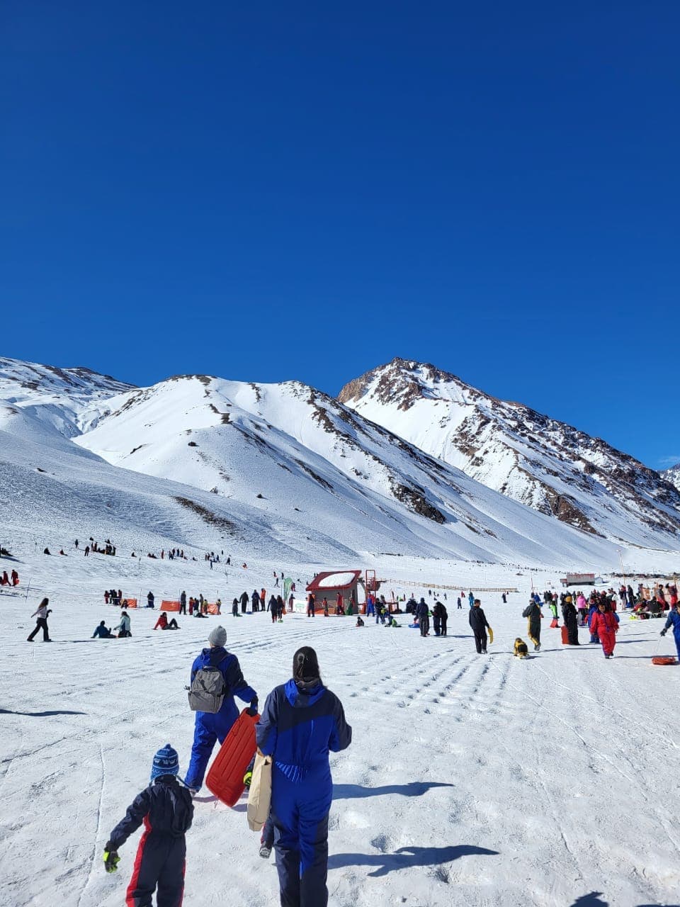 Habilitaron el acceso a los parques de nieve